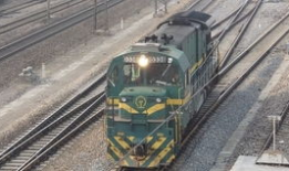 火车视频集锦大全,全景式火车视频集锦大盘点