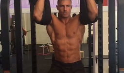 打腹肌视频,跟随专业视频高效锻炼指南